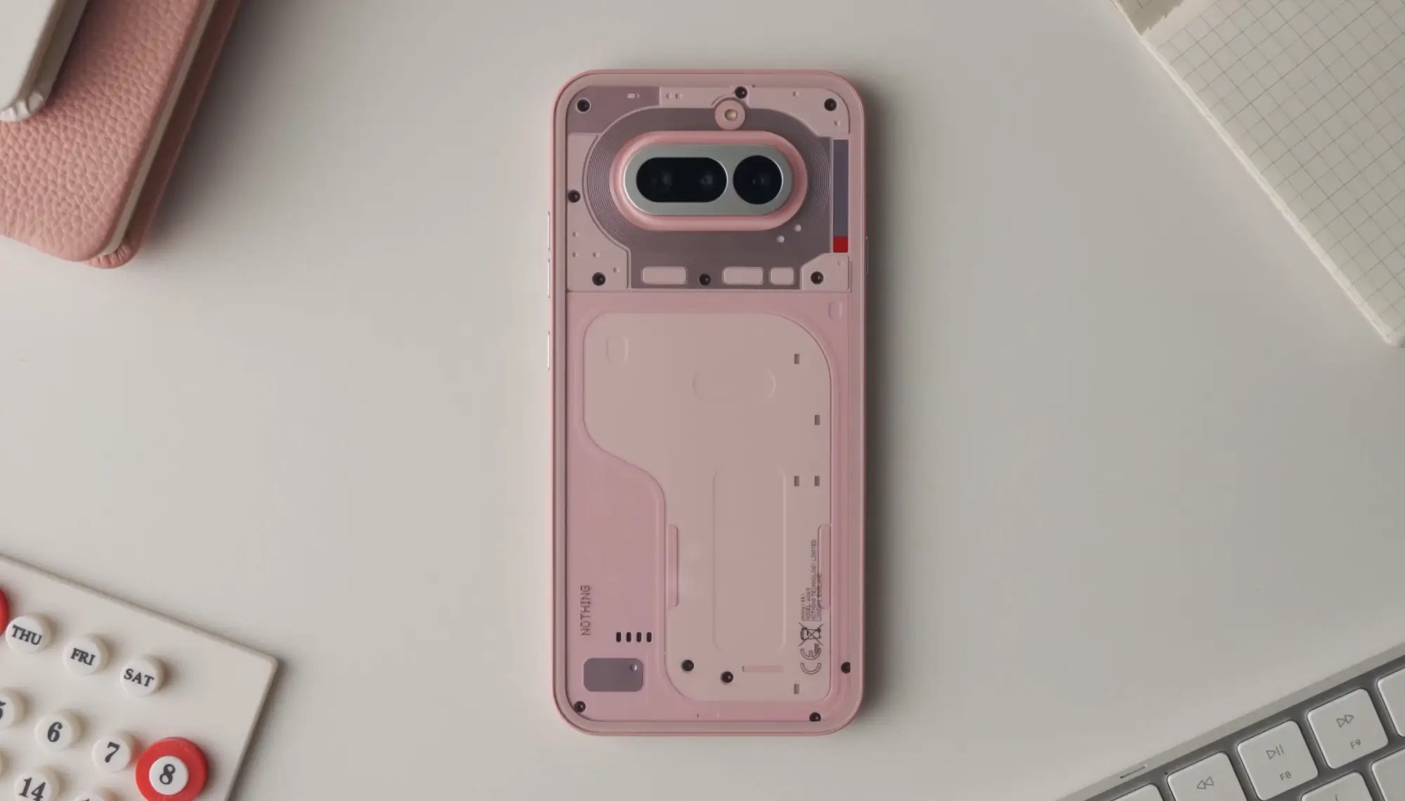 Róż to nowa czerń: Nothing zapowiada Phone (4a) w odważnym kolorze