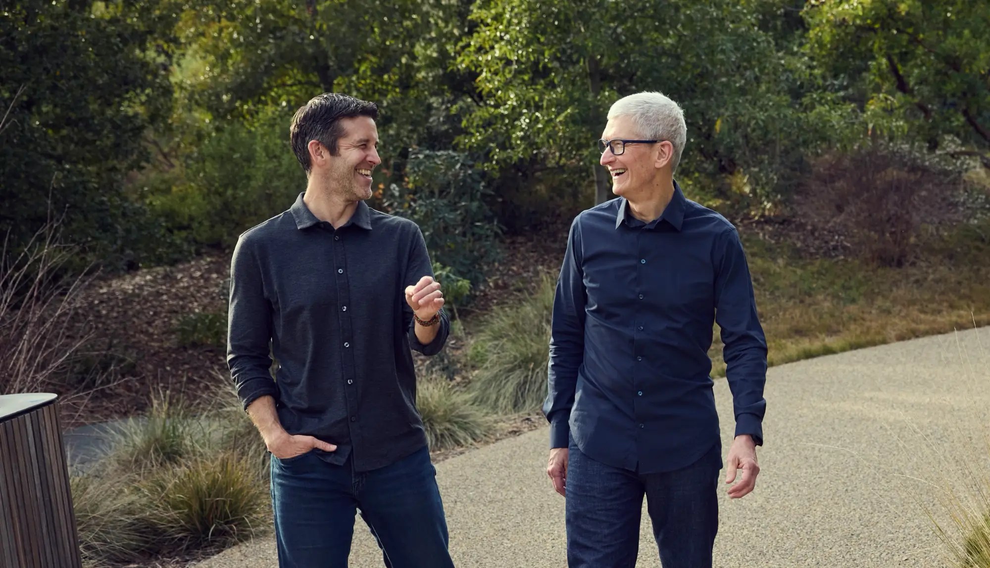 Historyczna sukcesja w Apple: John Ternus nowym CEO