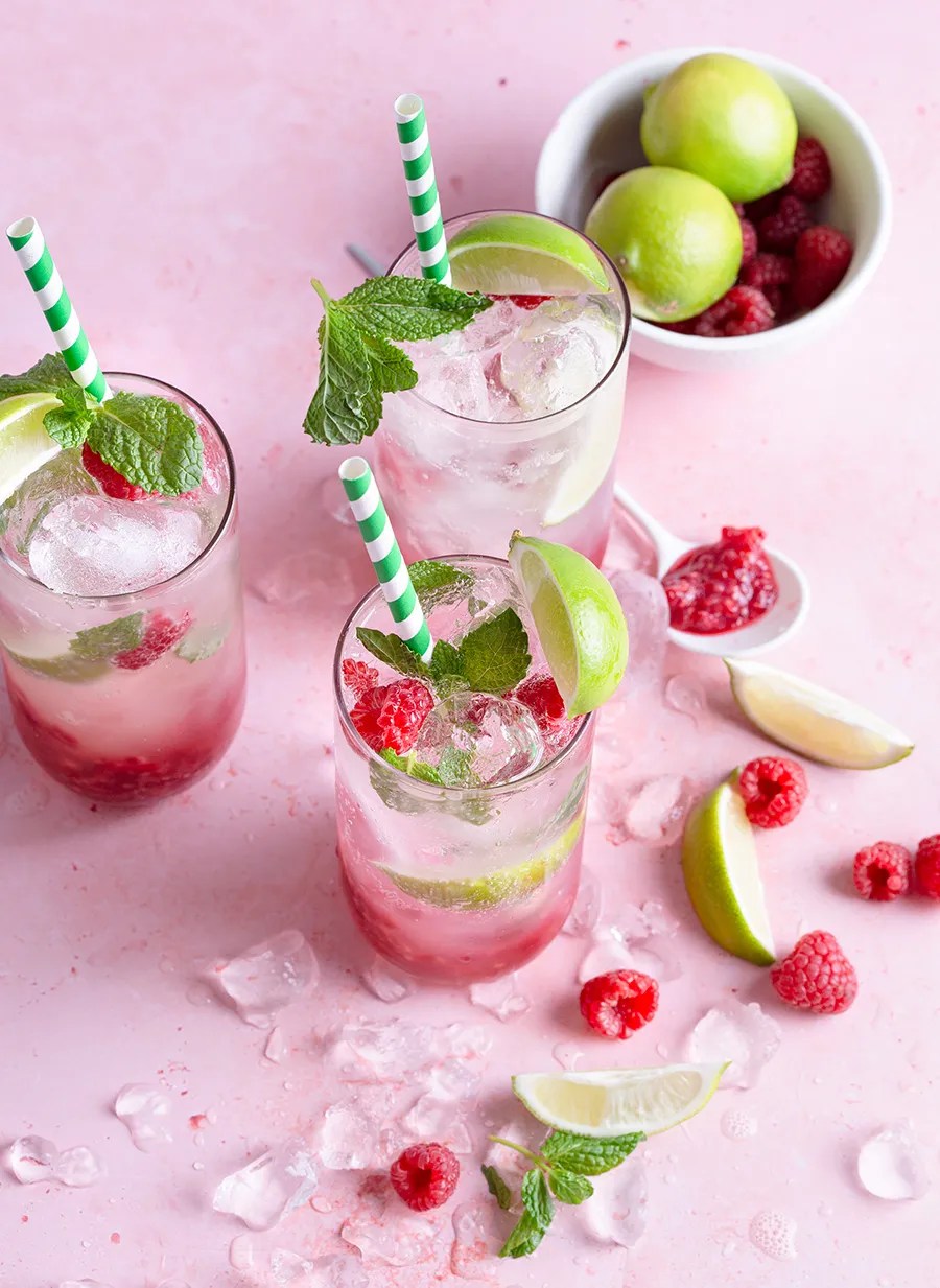 Place mint leaves and lime juice in a glass and muddle them together. Raspberry Virgin Mojito Recipe Mocktail Drink Recipes Mocktail Net