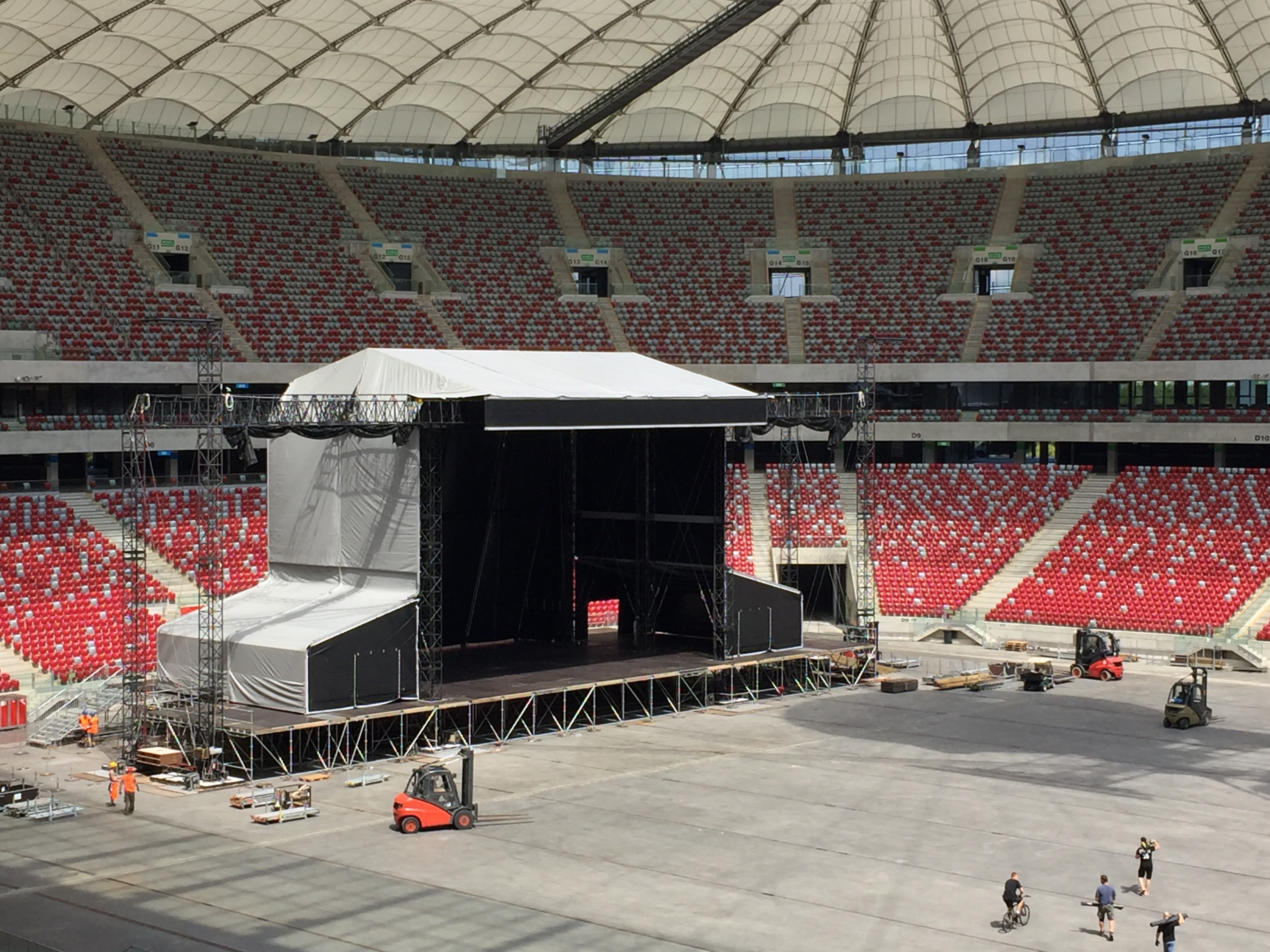 PGE Narodowy budowa sceny na koncert depeche MODE 2017.07.19