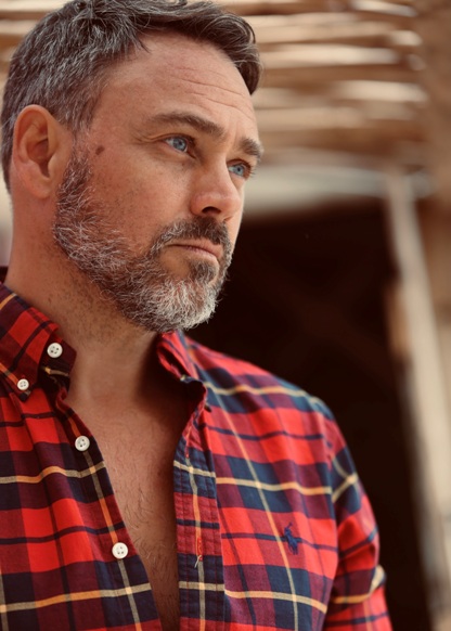 Dan Corsi Models Plus - Mobile Vintage Images for Desktop