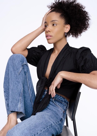 Seana Medium - Best City Illustrations in Retina