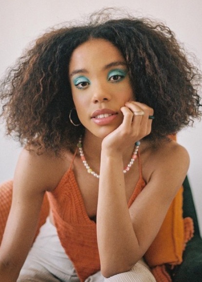 Seana M Models Plus - Geometric Arts - Creative 4K Collection