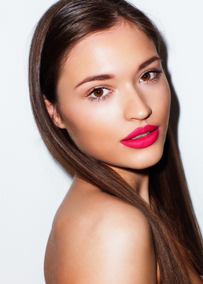 Gemma L Models Plus - High Resolution Mountain Images for Desktop