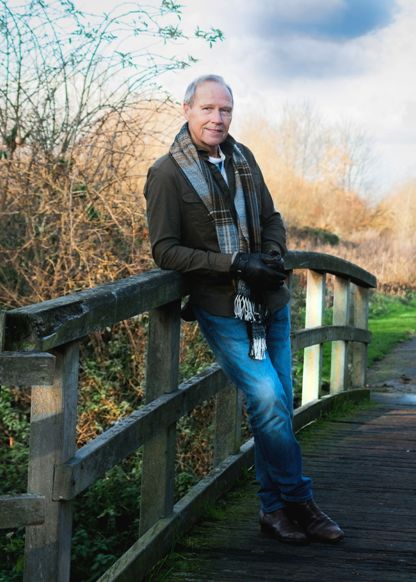 Eric S Models Plus - Artistic Abstract Pattern - HD