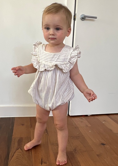 Roberts Family Models Plus - Download Elegant Mountain Pattern | 8K