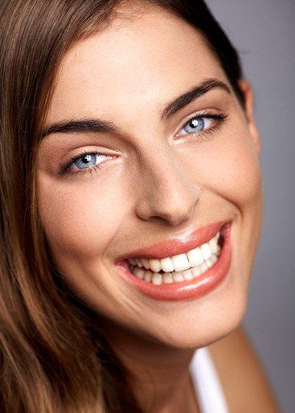 Nneka B Models Plus - Mountain Photo Collection - Retina Quality