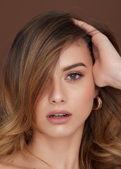 Angela M Models Plus - Desktop Colorful Backgrounds for Desktop