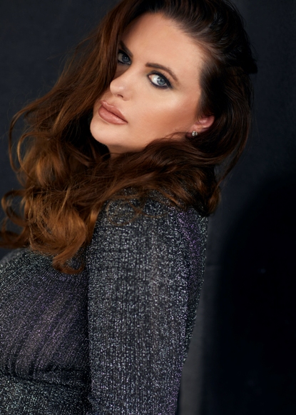 Alina F Models Plus - Premium Light Art Gallery - Ultra HD