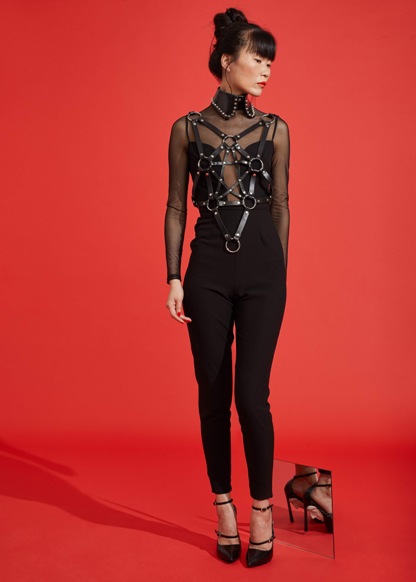 Maggie Models Plus - Full HD Geometric Designs for Desktop