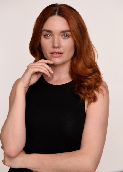 Emma S Models Plus - Perfect Mobile Light Illustrations | Free Download