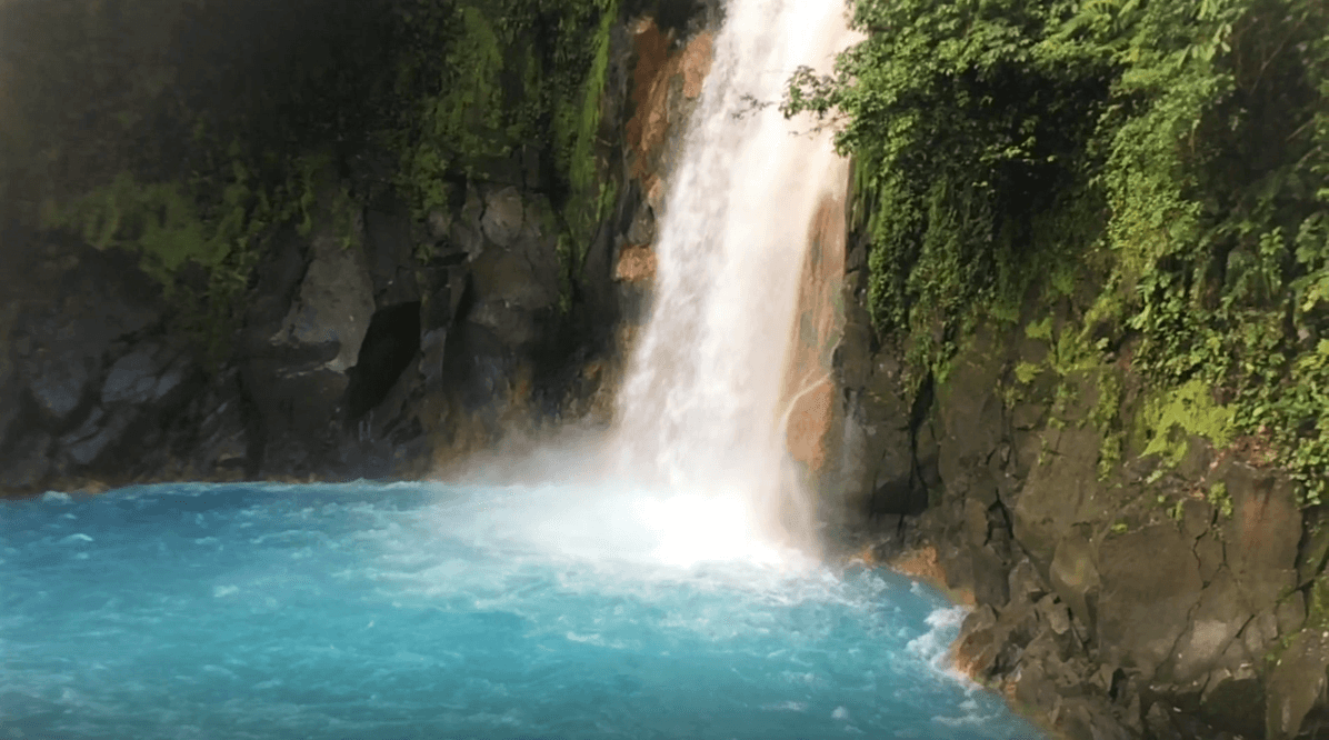 Travel Costa Rica - Rio Celeste Waterfall