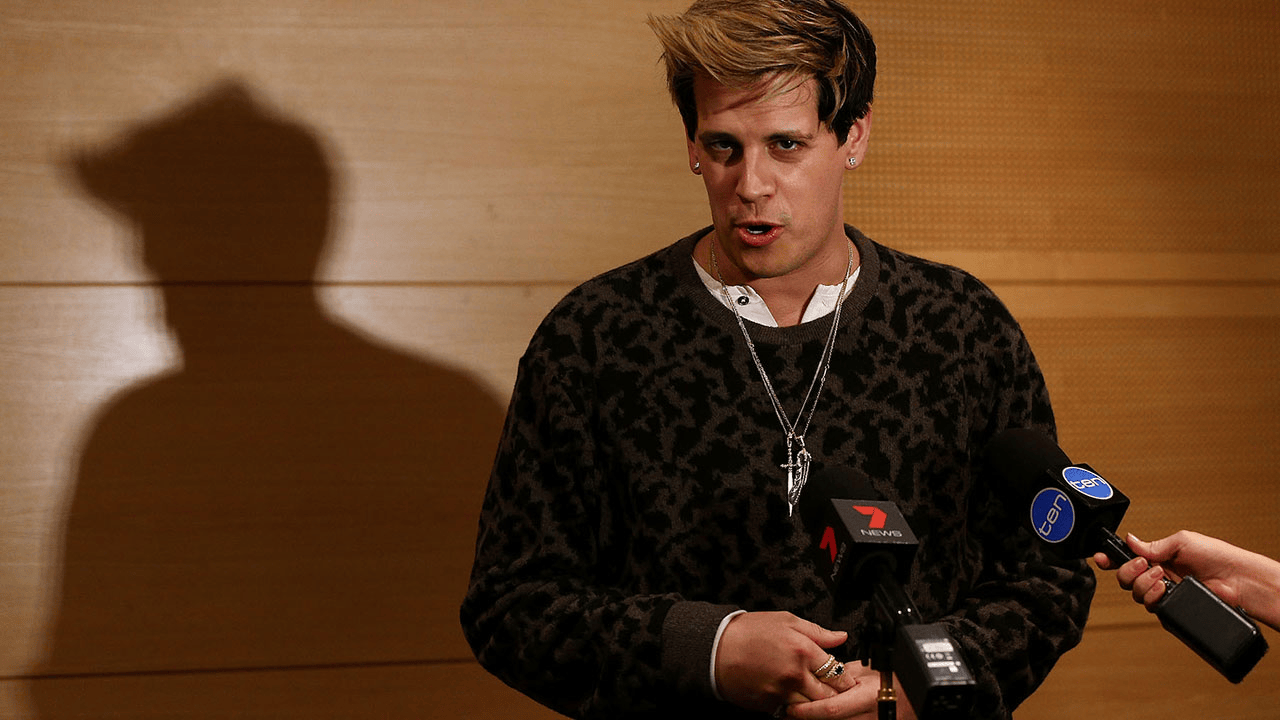 British political commentator Milo Yiannopoulos has been arrested by US immigration officers in Louisiana and faces possible deportation.