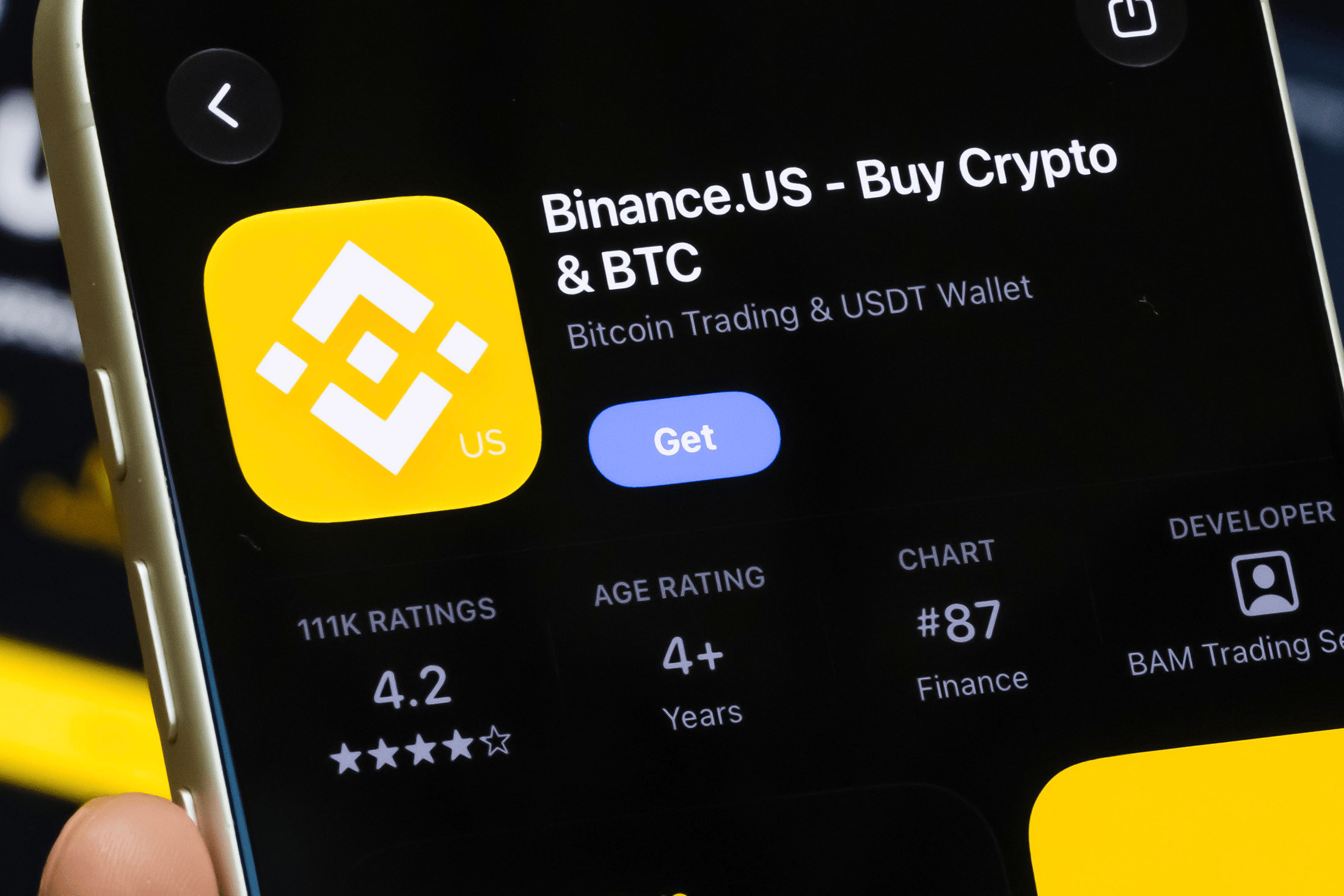 Binance.US is seeking to raise up to $100 million in private funding at a $1 billion valuation to expand its American crypto business and win back customers.