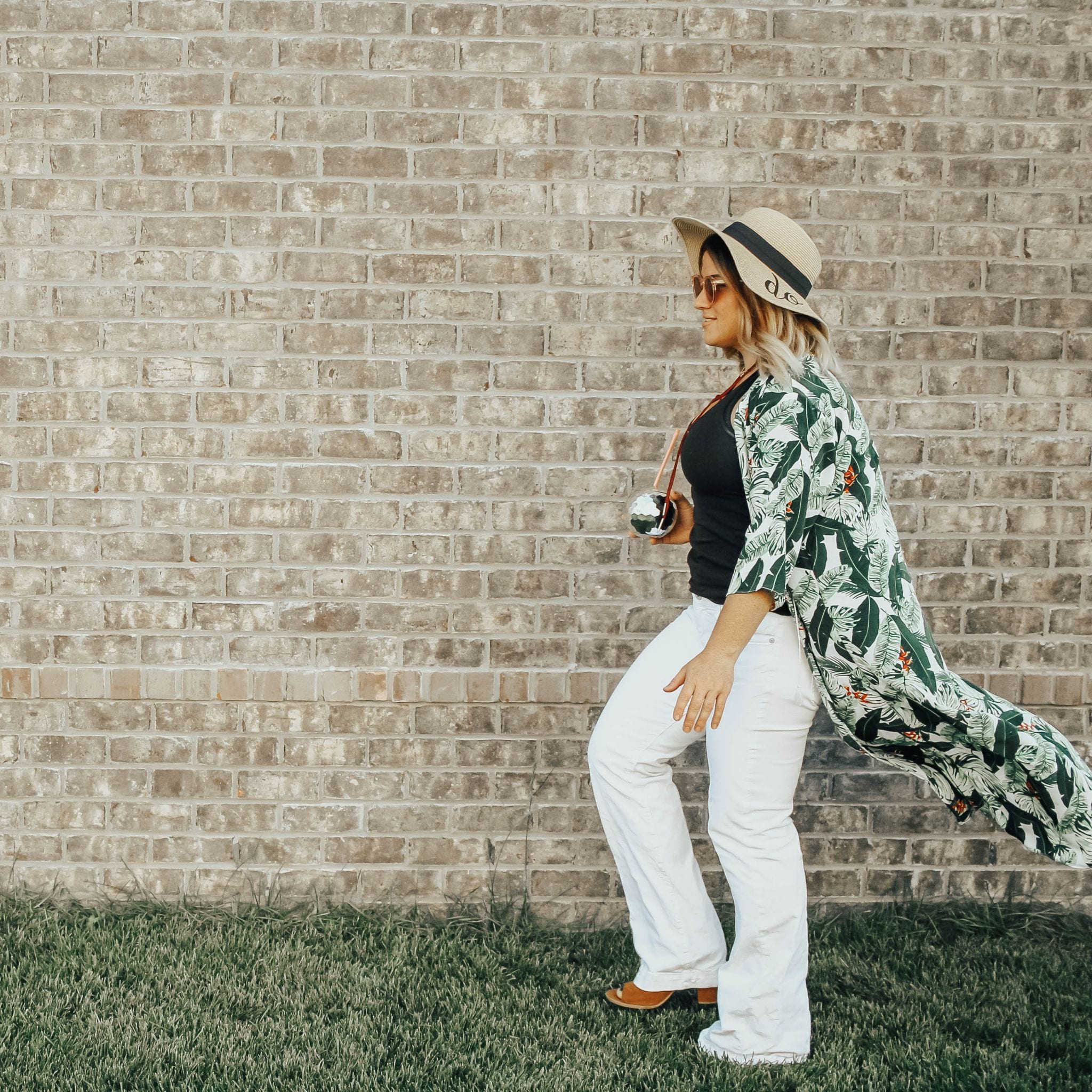 Box of Style Review for Spring featured by top US lifestyle blog, Modern Day Moguls