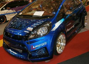 Cadas tapi detail, itulah jawaban eko ketika ditanya konsep apa yang diusung oleh honda jazz gen 2 (ge8) miliknya. Modification Honda Jazz Modifikasisport