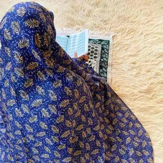 Namaz Chadar without Sleeves Namaz Makhna Namaz Scarf Modify.pk