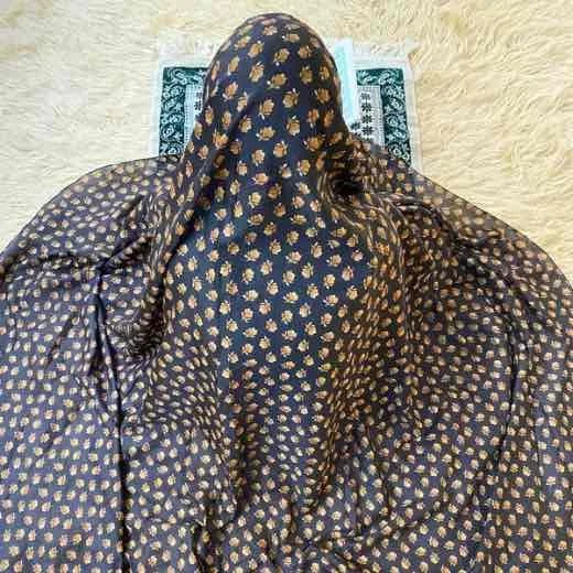 Namaz Chadar without Sleeves Namaz Makhna Namaz Scarf Modify.pk