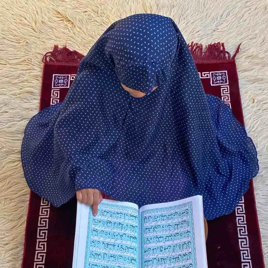 Kids Namaz Makhna (1 - 3 Years)
