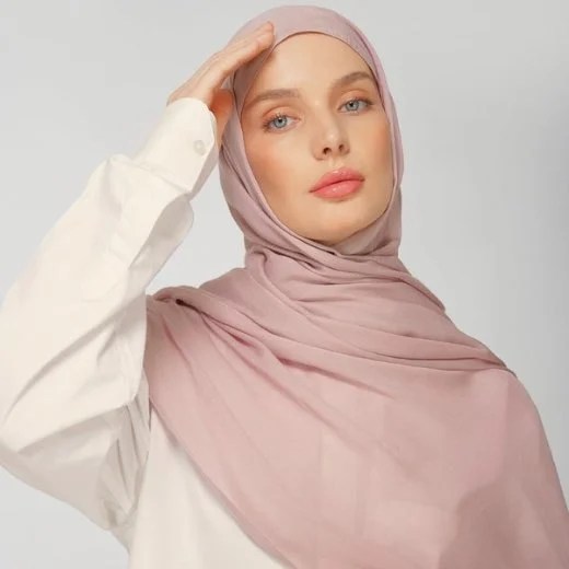 Modal Hijab Modify.pk