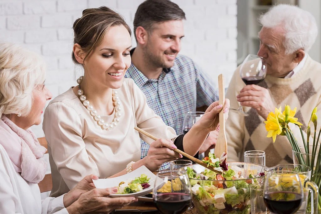 I Refuse to Cook Lunch for My Husband’s Family Every