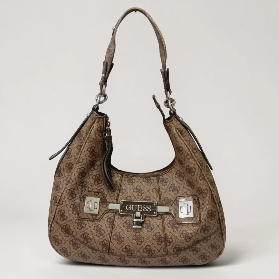 Guess Preloved Shoulder Bag