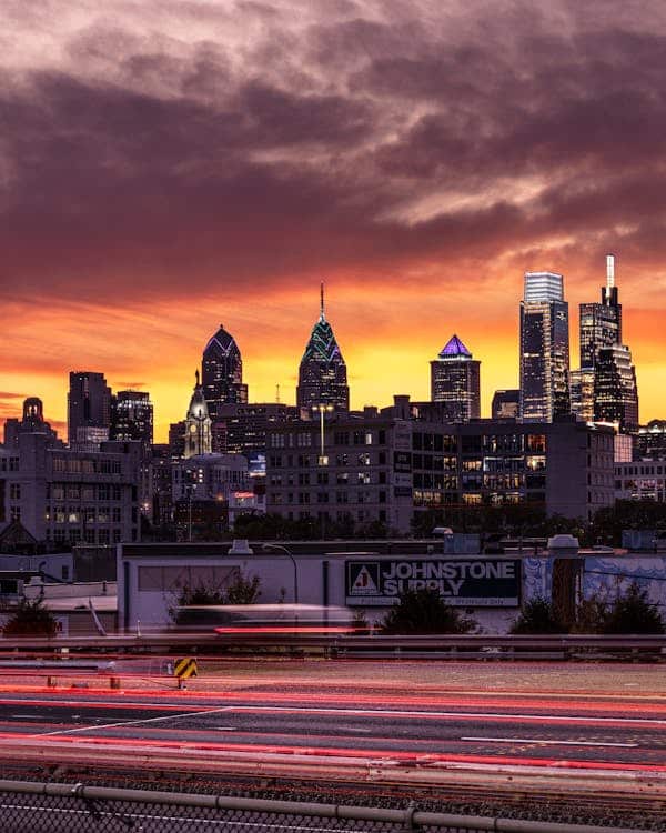 Philadelphia service business using AI customer service to capture leads