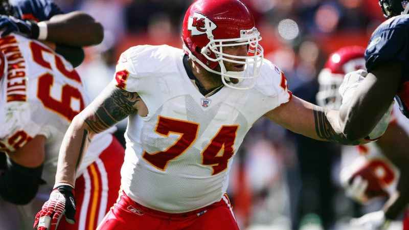 Former Kansas City Chiefs player Kyle Turley continues the Revenant Dispensary Tour
