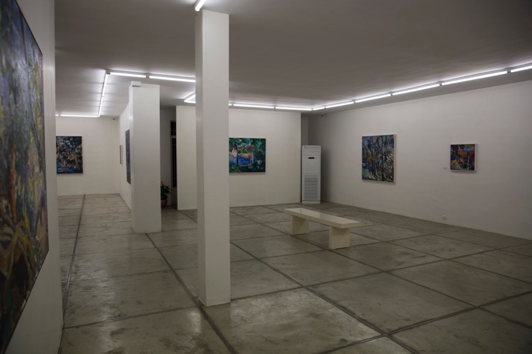 Dr Mohammad Ali Javaheri Javid - Elegant Gradient Art - Desktop