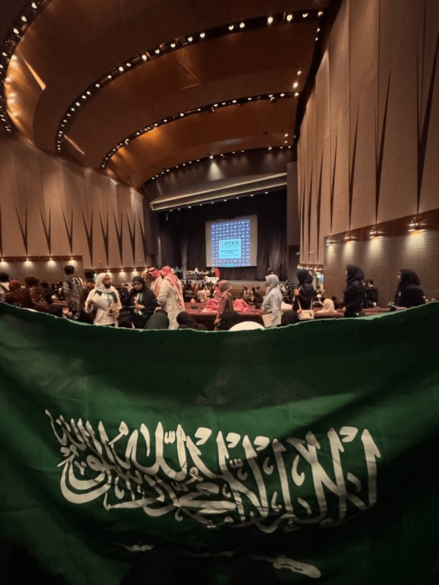 %d8%b4%d8%a7%d8%af%d9%86-%d8%a7%d9%84%d8%a8%d9%84%d9%88%d9%8a-%d8%a7%d9%84%d9%85%d9%8a%d8%af%d8%a7%d9%84%d9%8a%d8%a9-%d8%a7%d9%84%d8%b0%d9%87%d8%a8%d9%8a%d8%a9-%d9%81%d9%8a-%d8%b1%d9%88%d9%85%d8%a7