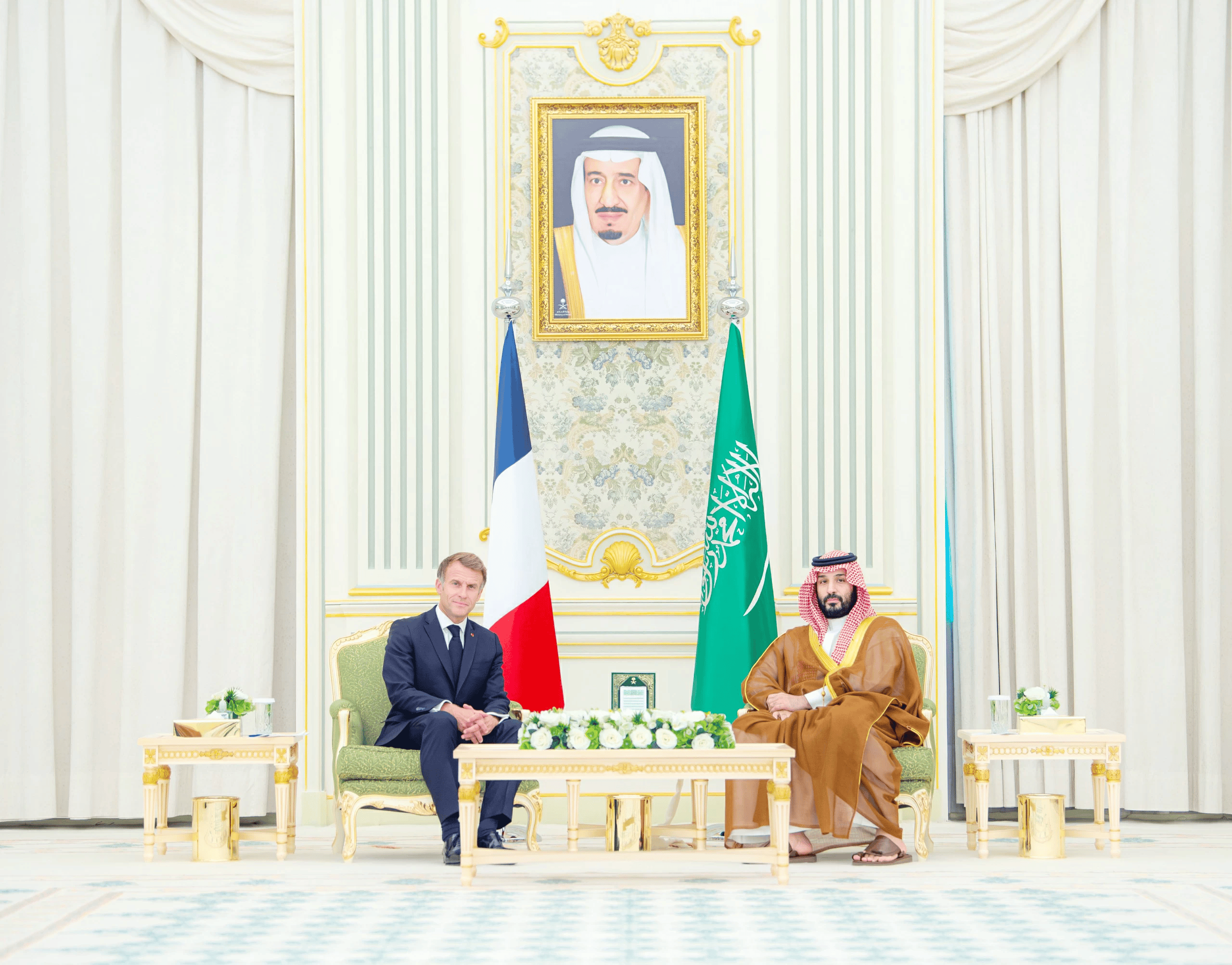 saudi-french-relations-crown-prince-macron-meeting