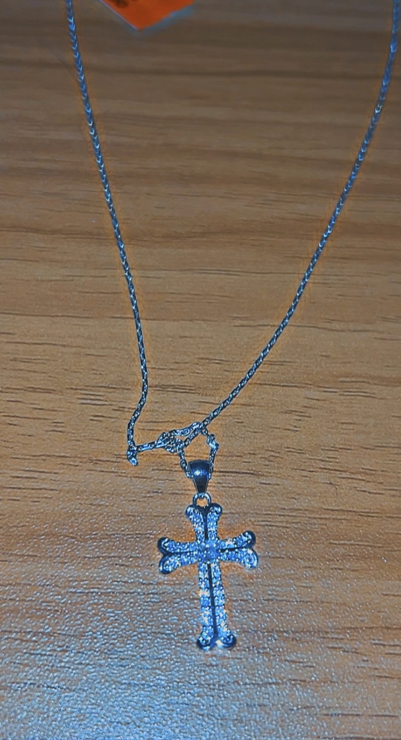 Pendentif croix 1,5ctw