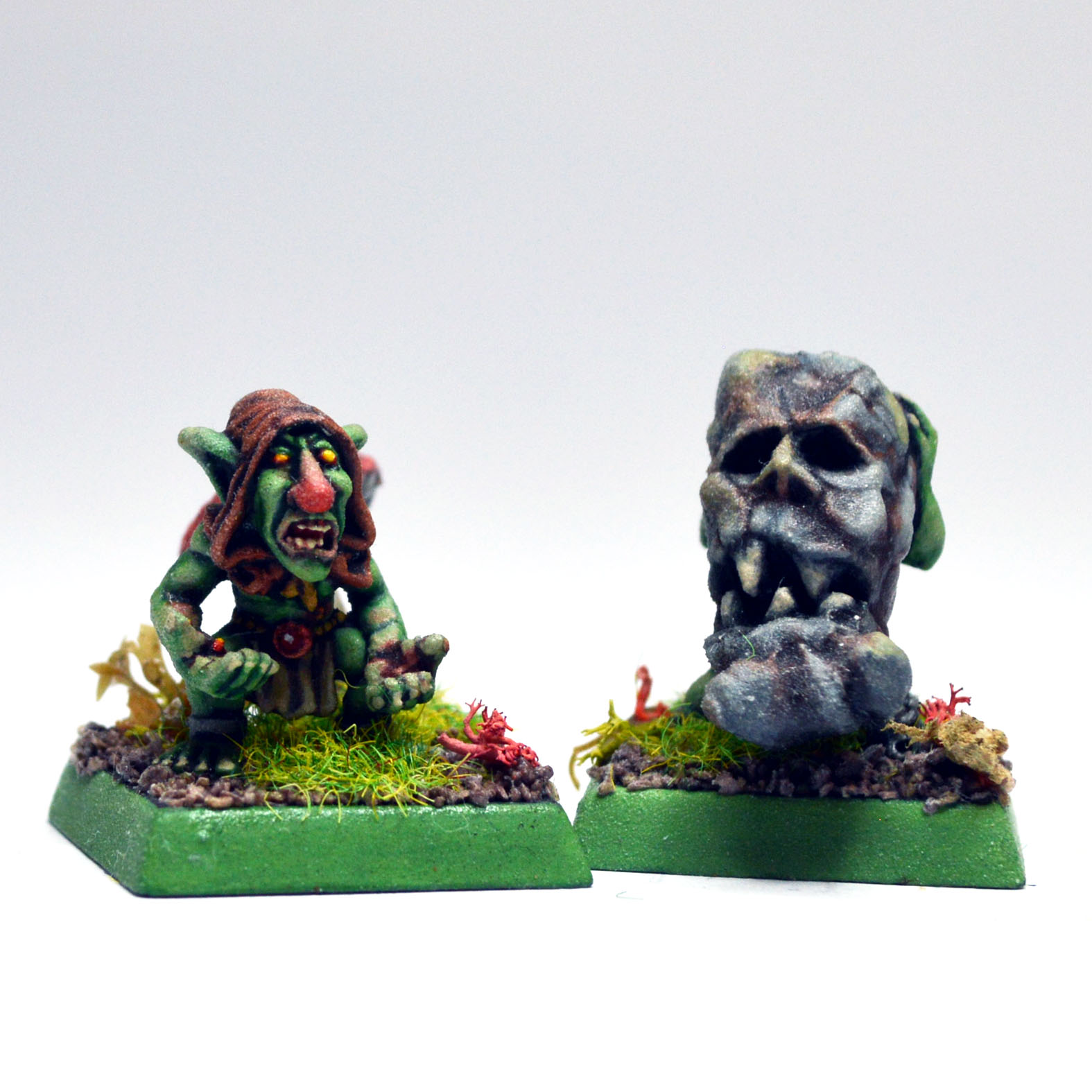 Siege_Goblins_Front_Back