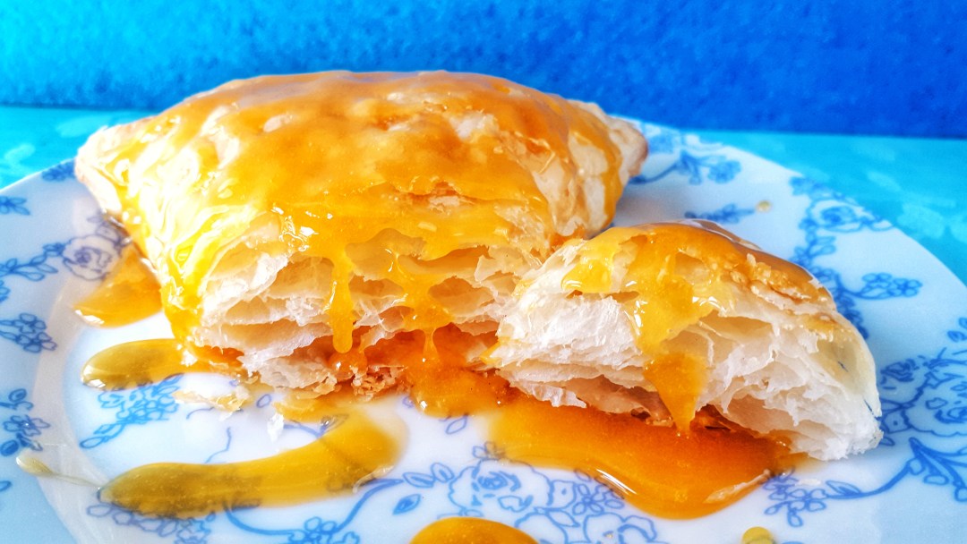 These homemade turnovers are made with frozen puff pastry which makes them so easy and quick to make. The richness of the egg cream makes them unforgettable!!