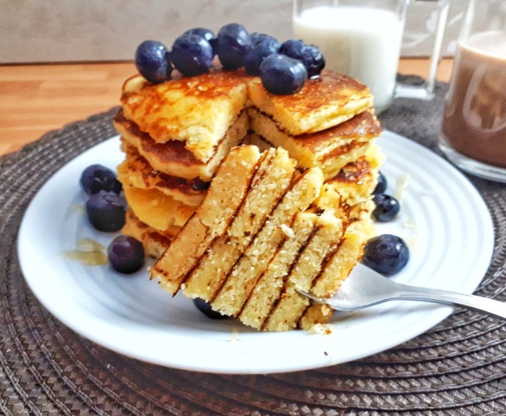 Coconut Flour fluffy pancakes are low carb, keto and sugar-free. Easy and quick to make, really is the best healthy breakfast! 