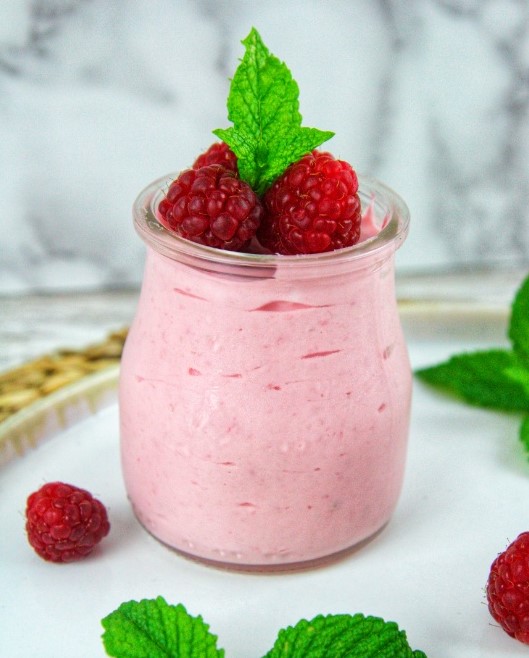 This easy Low Carb Raspberry Mousse is the perfect light dinner party dessert idea to try this summer. So light and fluffy, an epic raspberry-lover dessert!