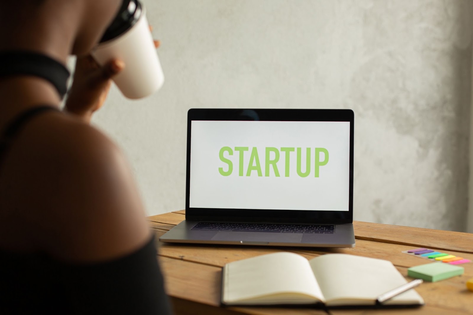 4 Awesome Tips When Starting Your Own Online Business