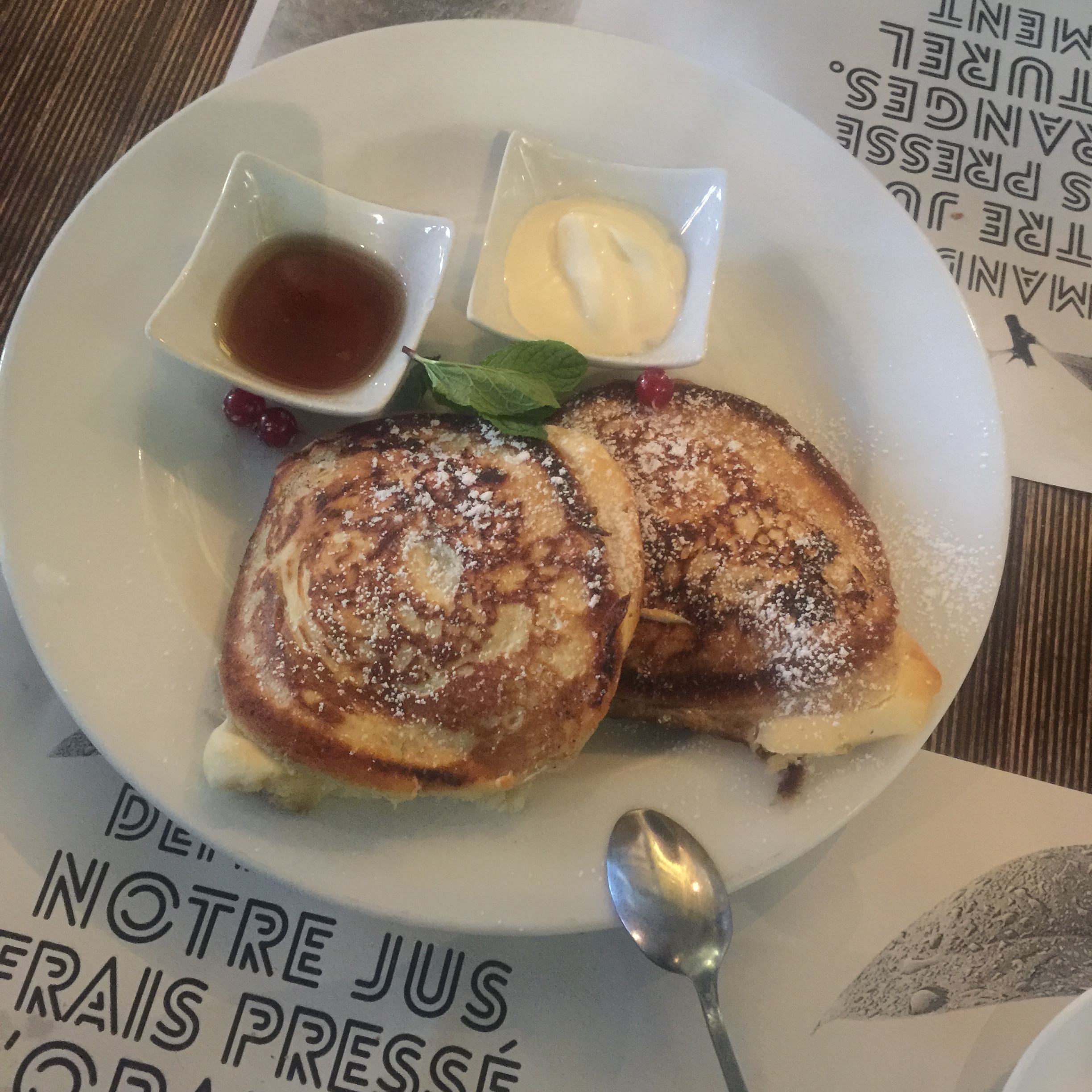 Brunch du dimanche au Café Saint Pierre