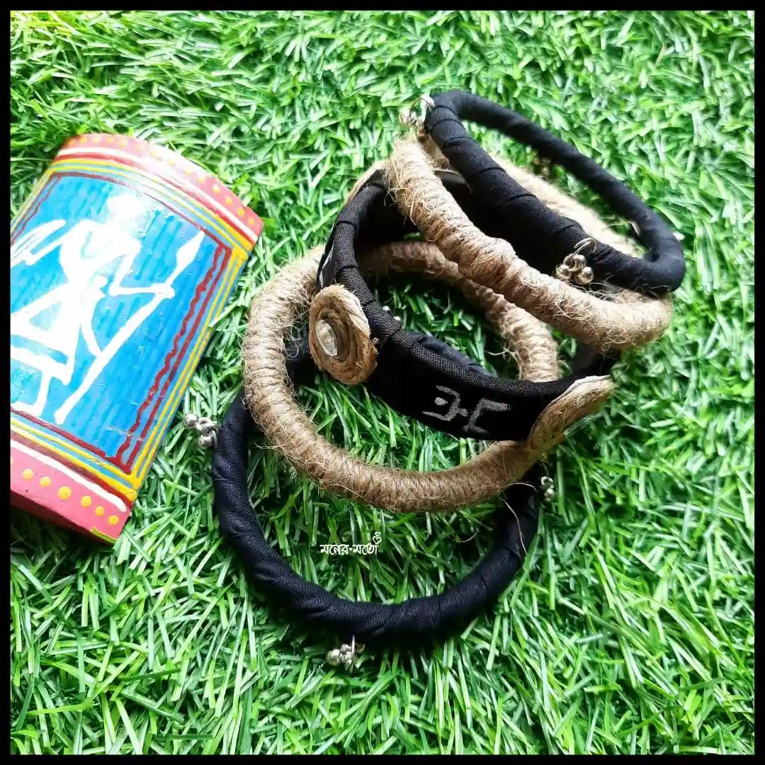 Lovely Hand-painted Mirror Bangles Set