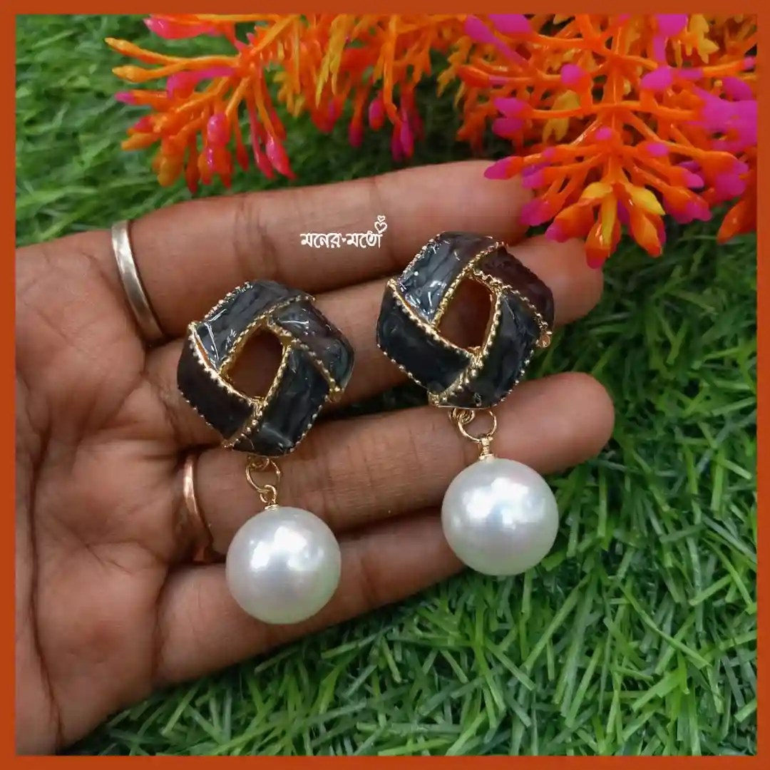 Pearl Charm Drop Earrings Off White