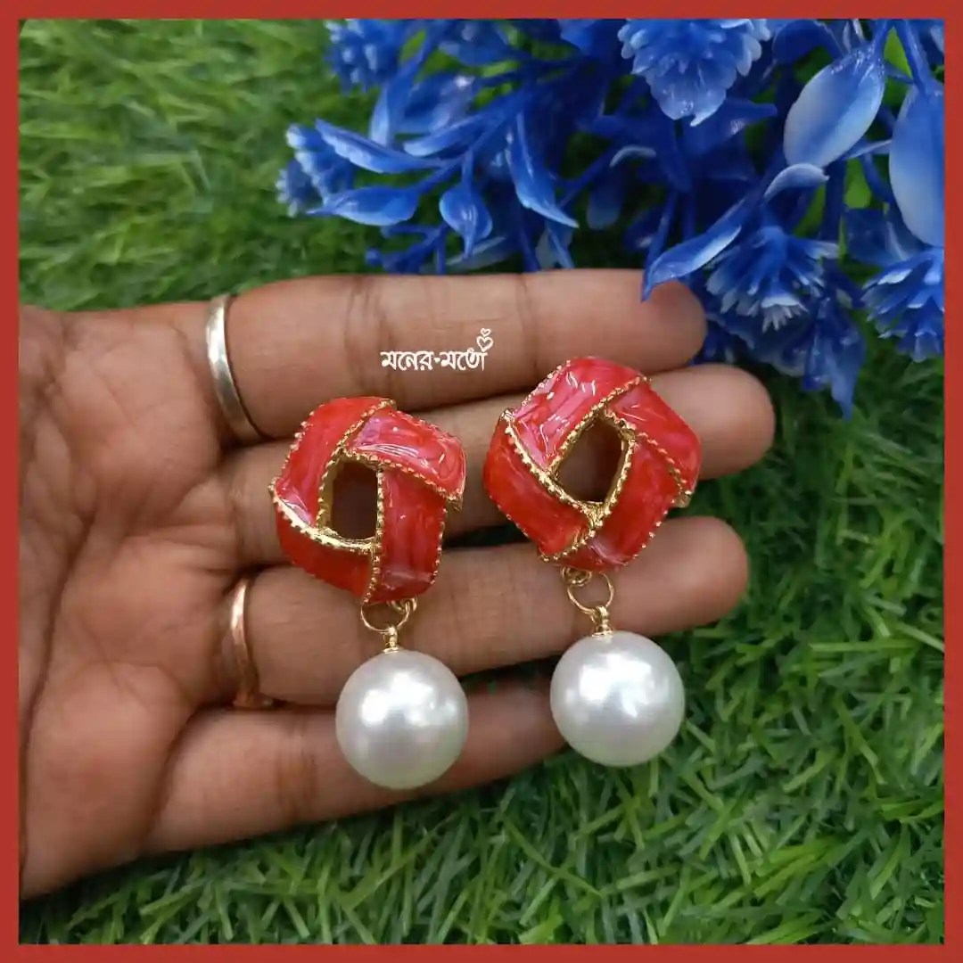 Pearl Charm Drop Earrings Off White