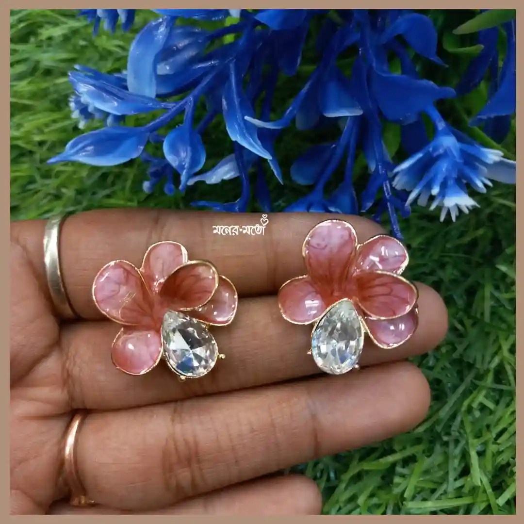 Petal Spark Earrings Blue