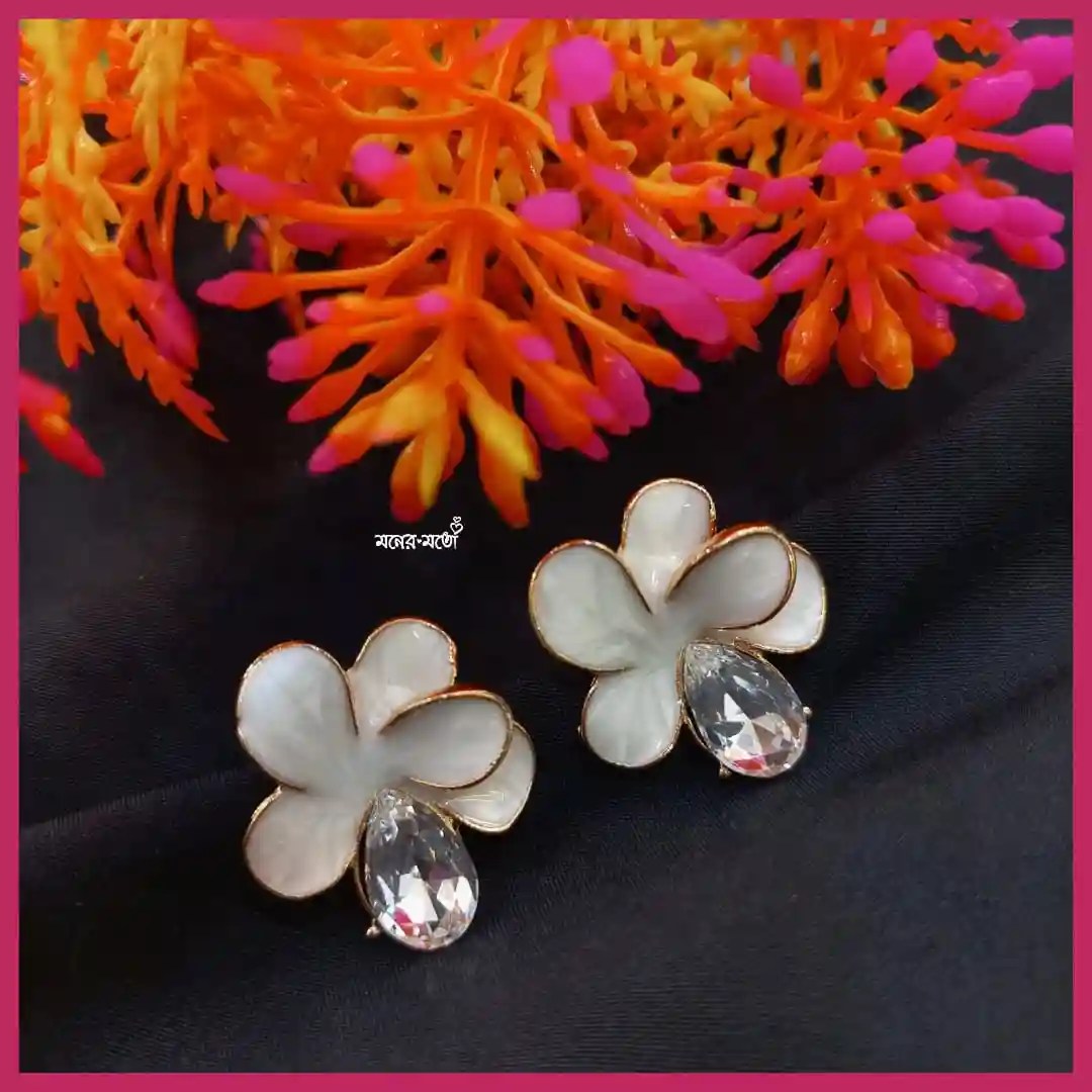 Petal Spark Earrings Blue