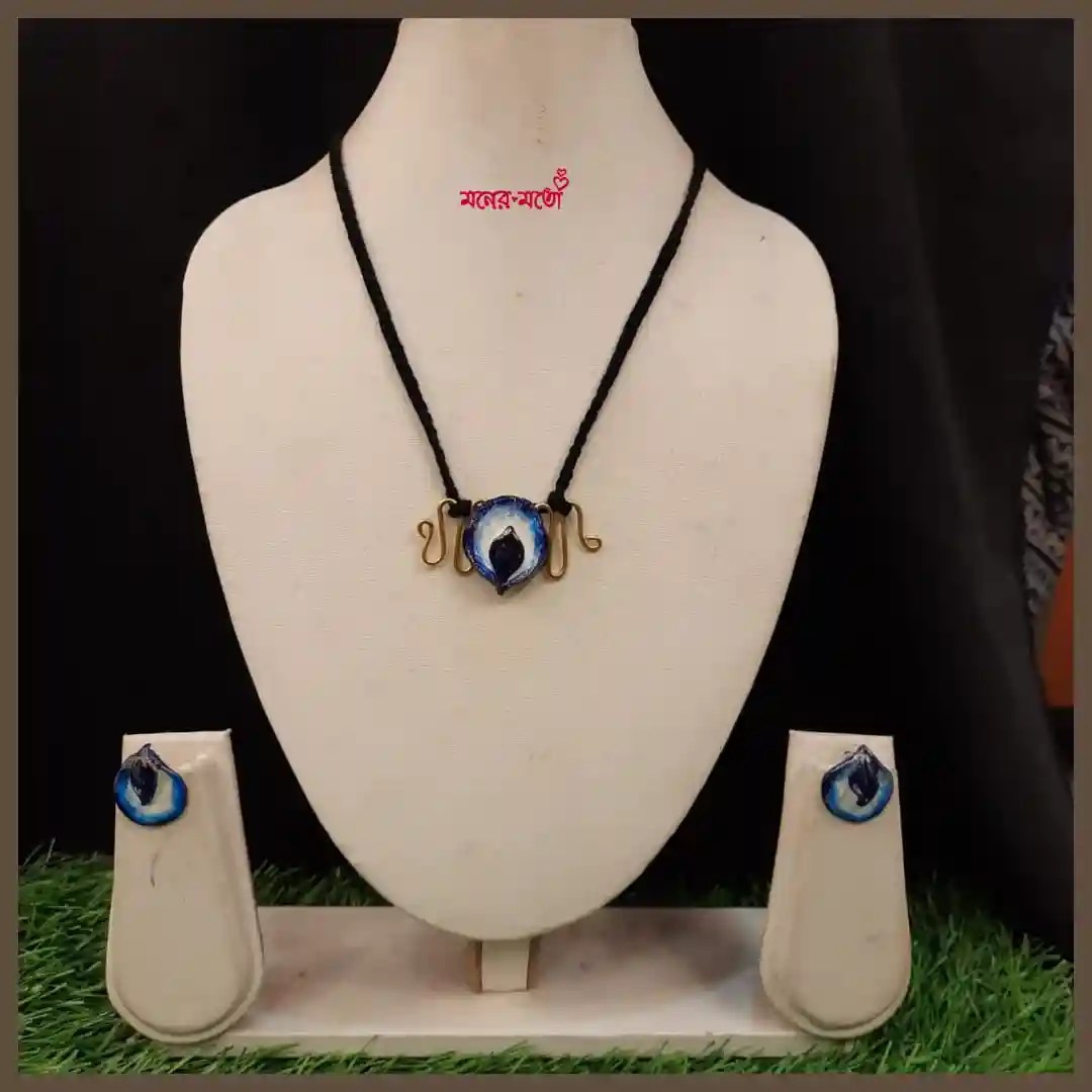Dokra Clay Fusion Aparajita Choker Set