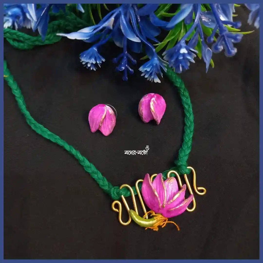 Dokra Clay Fusion Lotus Choker Set