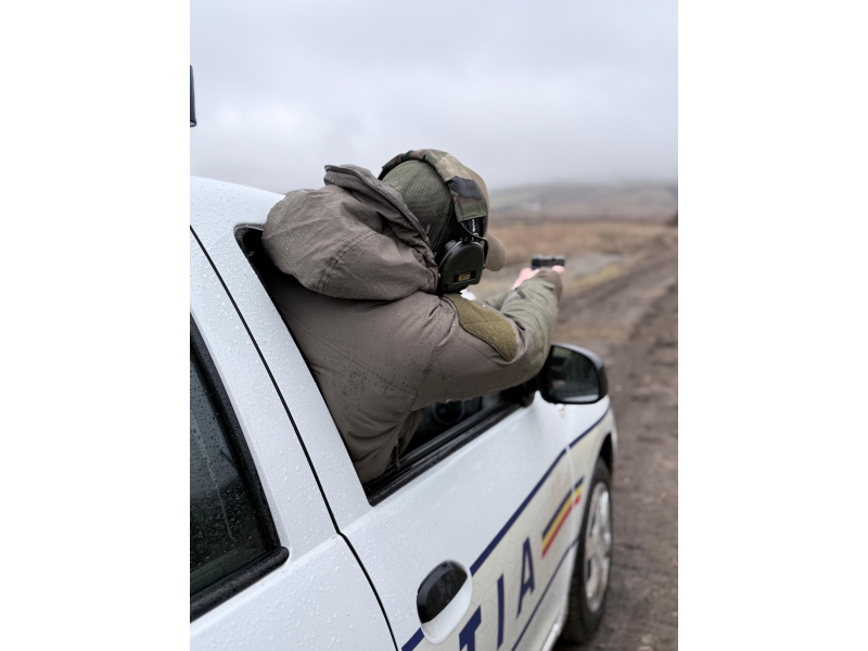 tânăr cu permisul suspendat și 1