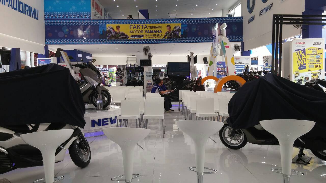 Yamaha Nmax Non ABS Resmi Dirilis Harga 235 Juta Ada Booking