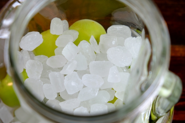 氷砂糖に賞味期限はない 開封後はどれぐらいまで食べられる ものしりんこ 氷砂糖に賞味期限はない 開封後はどれぐらいまで食べられる ものしりんこ