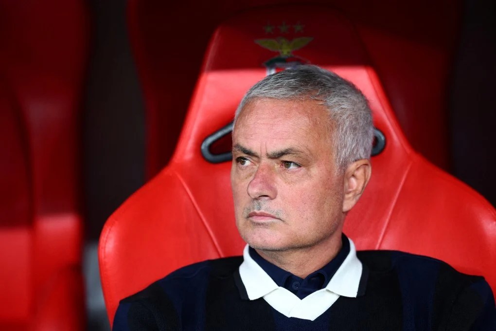 Jose Mourinho Hotel Bill Becomes New Problem for Fenerbahce
