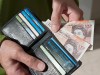 Should You Carry Cash or Use a Card When Travelling Abroad? Should You Carry Cash or Use a Card When Travelling Abroad?